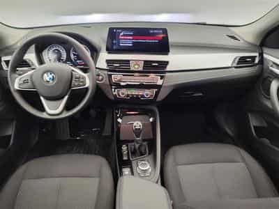 BMW X2 1.5i sDrive18 Business NAVI/FULL LED/TO PANO/JA17/PDC/CAMERA (2022) - Photo 8