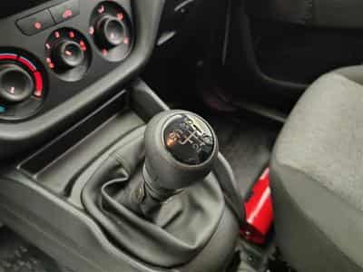 Fiat Doblo 1.6 MJET Cargo CLIM / CARPLAY (2023) - Photo 12