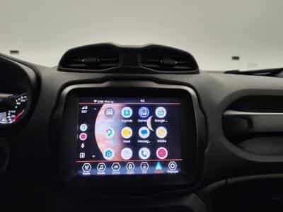 Jeep Renegade 1.5 T4 MHEV Altitude DCT (EU6.4) (2023) - Photo 12