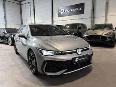VW Golf Golf VIII Lim. 1.5 eTSI R-Line (2025) - Photo 3