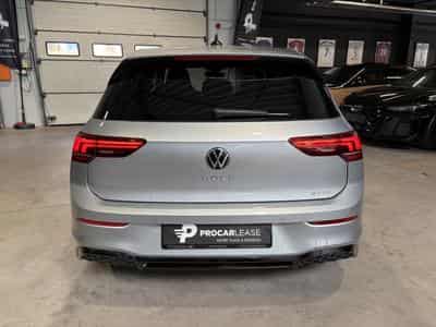 VW Golf Golf VIII Lim. 1.5 eTSI R-Line (2025) - Photo 6