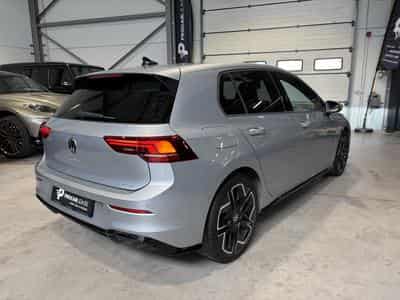 VW Golf Golf VIII Lim. 1.5 eTSI R-Line (2025) - Photo 7