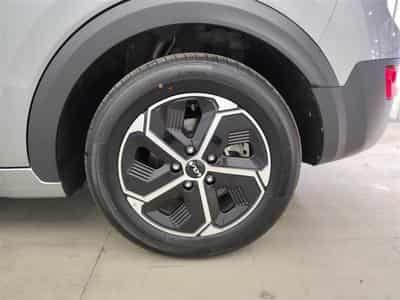 Kia Niro HEV 1.6 GDi Pure DCT (2023) - Photo 6