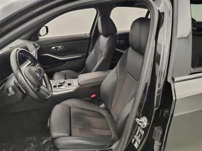 BMW 318 318 i Pack M (2023) - Photo 7