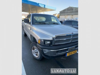 Grand format Alfa Romeo Spider