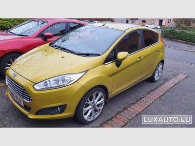 Grand format Alfa Romeo Spider