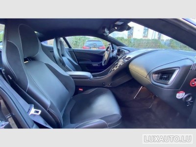 Aston-Martin Vanquish