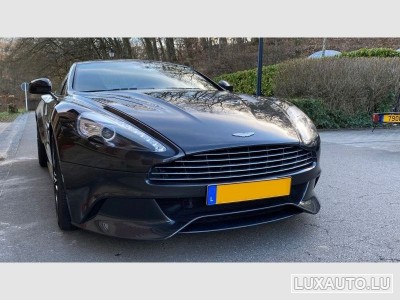 Aston-Martin Vanquish