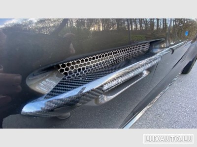 Aston-Martin Vanquish