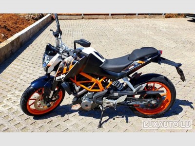 KTM Duke