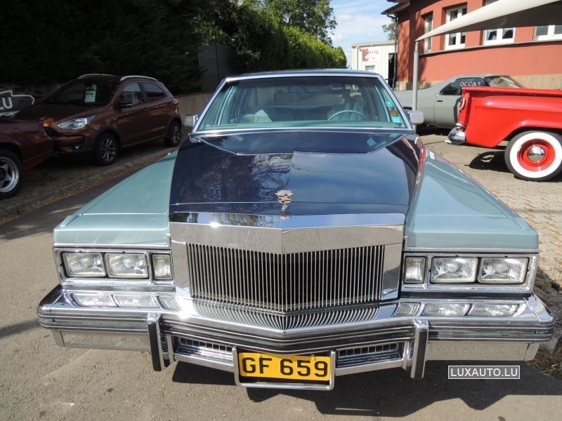 Cadillac deville 6