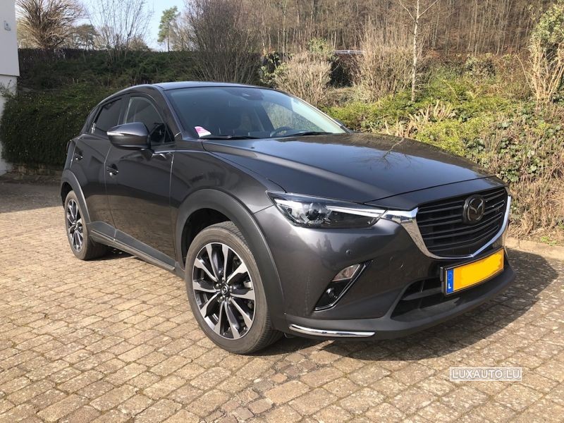 Grey Mazda Cx 3 2 0 Skyactiv G 4wd Auto Used Fuel Petrol And Automatic Gearbox 38 000 Km 18 300 Luxauto Lu