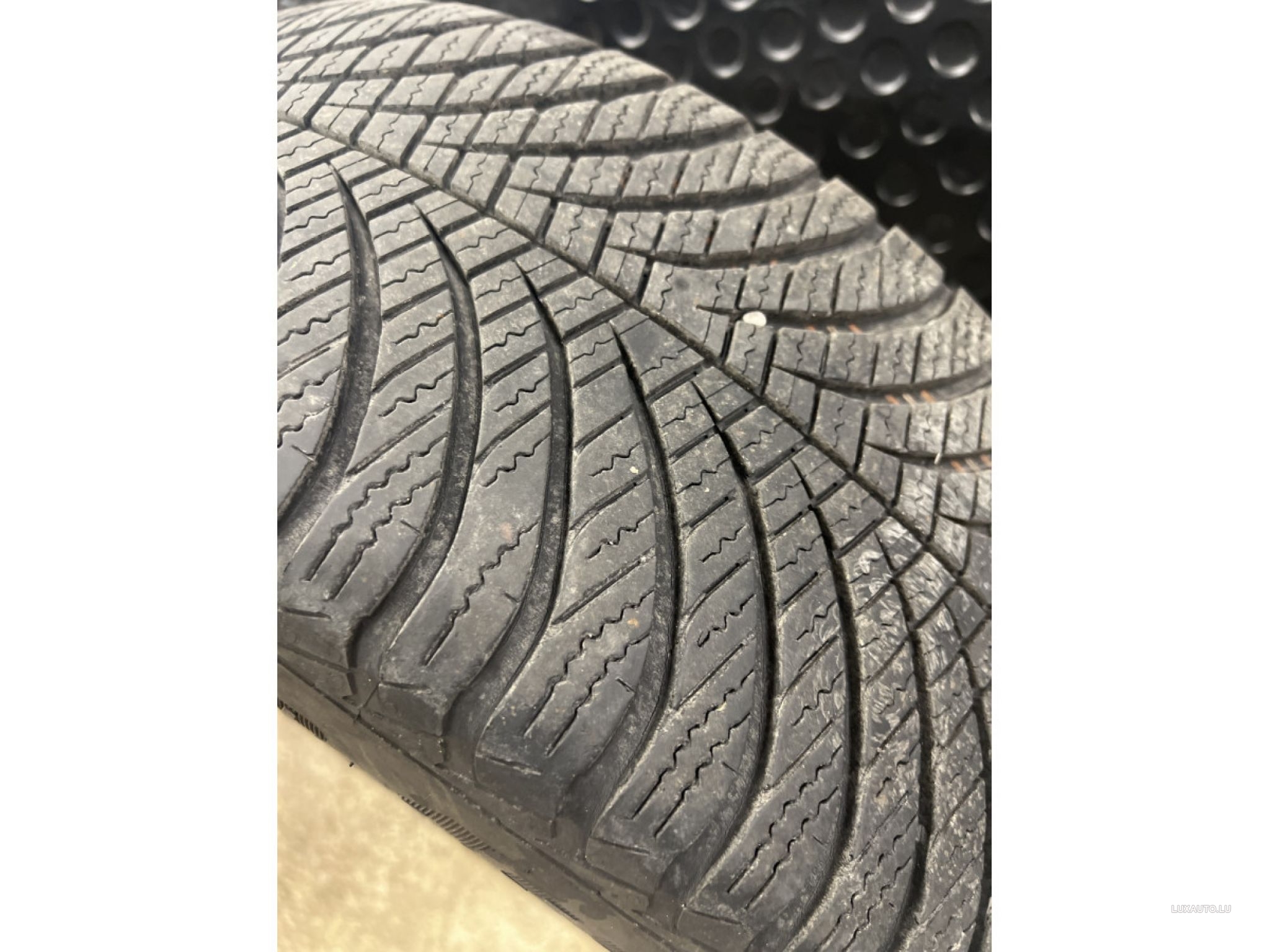 Aluminium Wheel Rims Tyres 16 5 55 R16 91h Used 380 Luxauto Lu